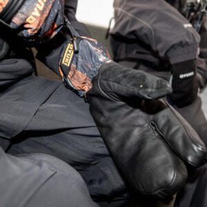 Yotei Gore-Tex Trigger Mittens