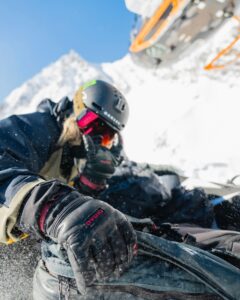 Arashi Guide Gore-Tex Gloves - Sammy Carlson
