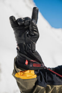 Arashi Guide Gore-Tex Gloves - Sammy Carlson